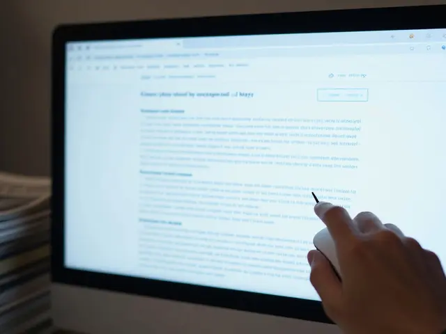 How Wikipedia News Gets Covered by Wikipedia Itself